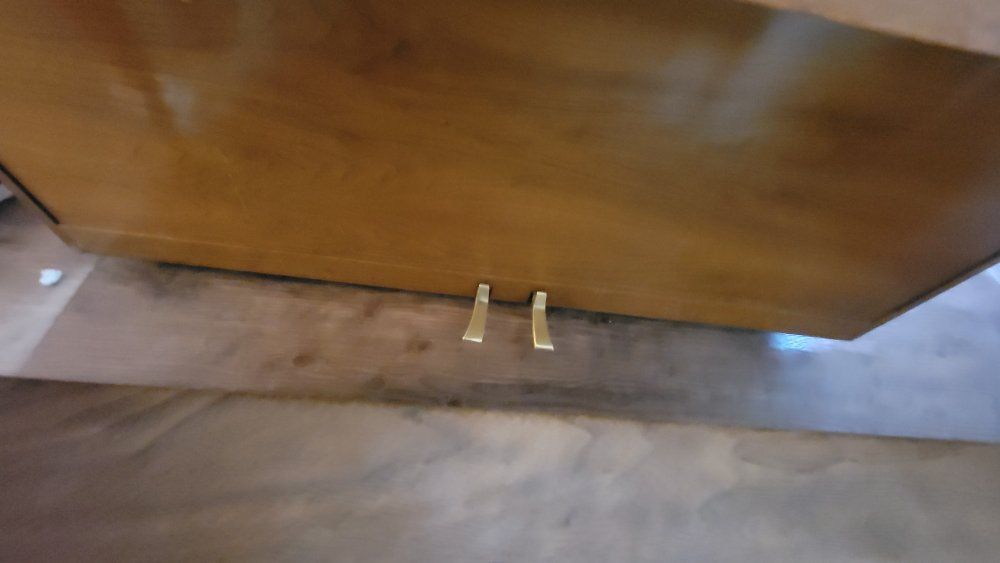 Main image 5