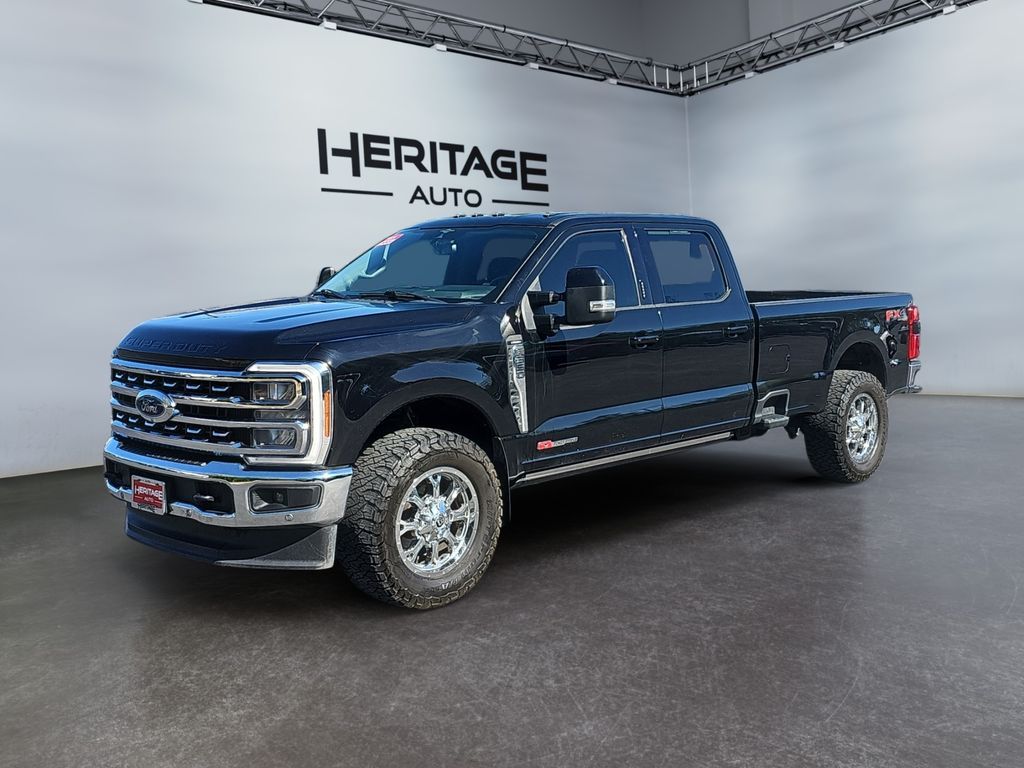 2023 Ford F-350 Super Duty Lariat
