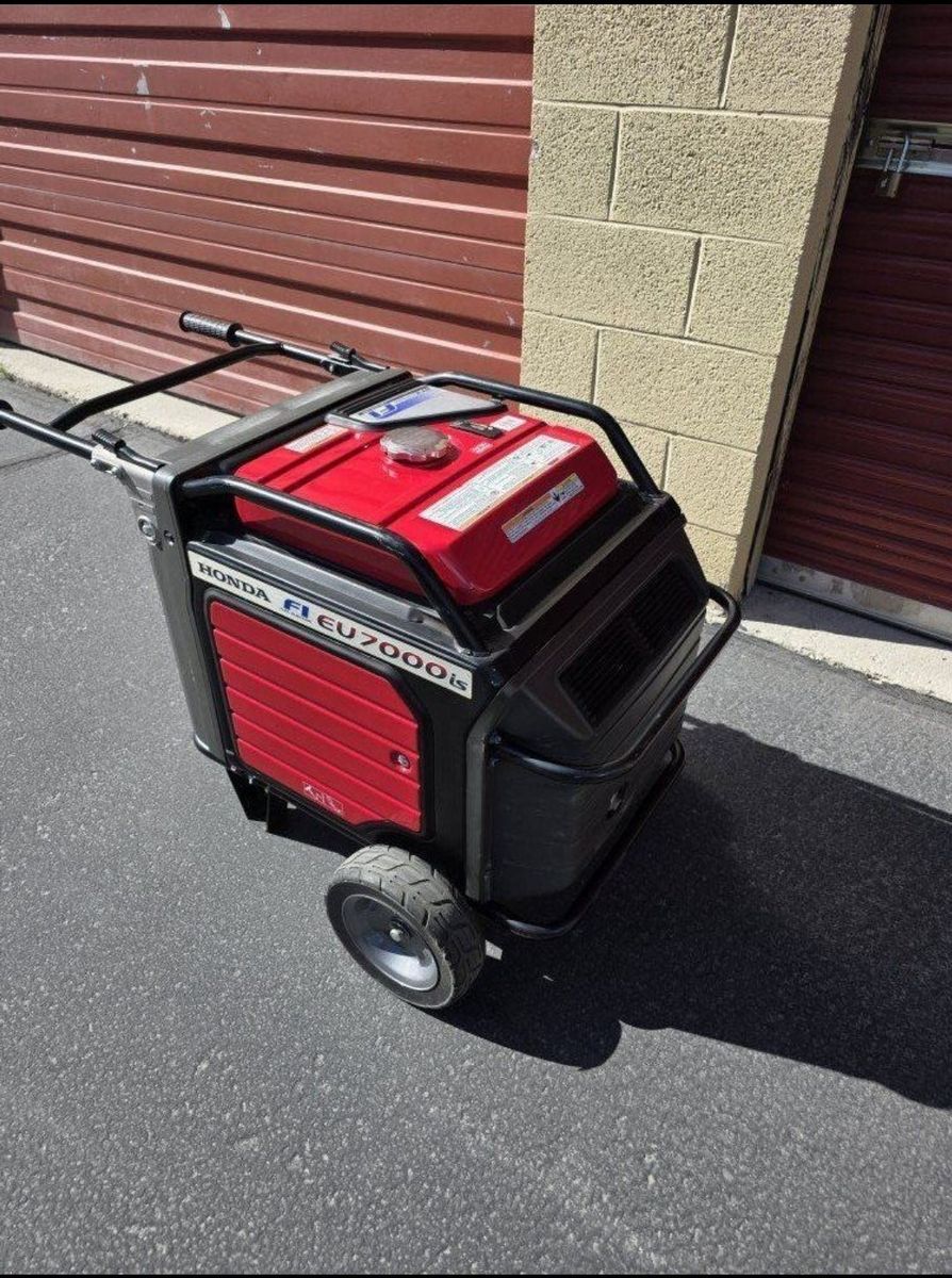 Honda 7000is