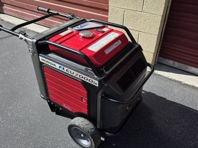 Honda 7000is