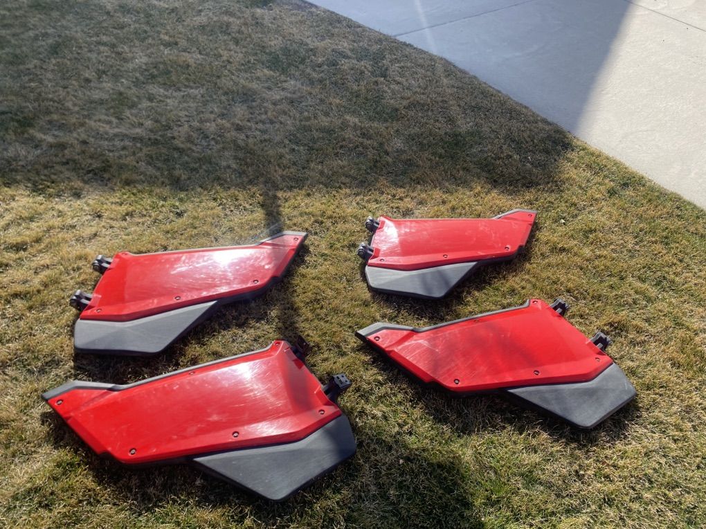 2023 honda pioneer 1000-6 doors