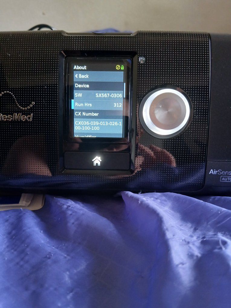 ResMed AirSense 10 AutoSet CPAP Machine with Humidifier, Travel Case & Accessories