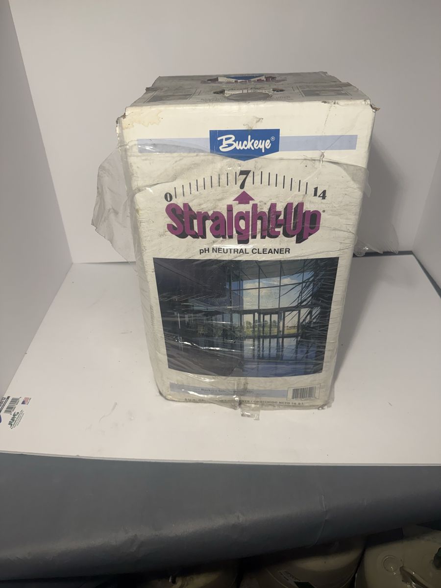 Buckeye Straight-Up pH Neutral Cleaner - Industrial Strength Floor & Surface Concentrate (Action Pac)