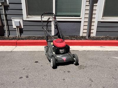 Honda HRX 217 Self Propelled Lawn Mower