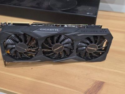 GIGABYTE GeForce RTX 2080 SUPER Gaming OC 8G Graphics Card GDDR6 256-bit
