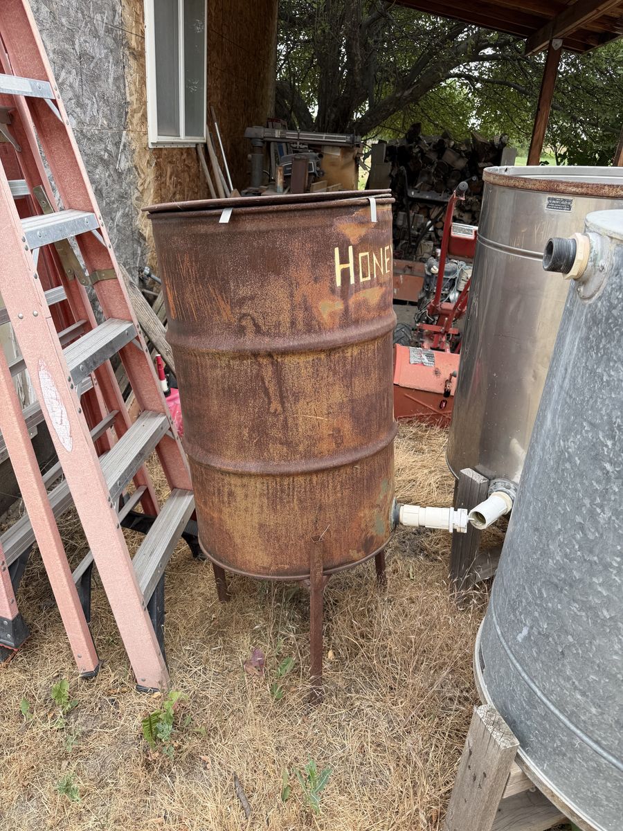 Main image 2