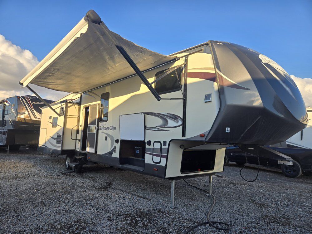 2017 Herritage Glenn 368rlbhk Extnded Season