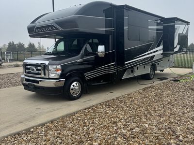 2024 Entegra Esteem MHC 27U + 2023 GMC Canyon AT4 Turnkey Flat-Tow Package