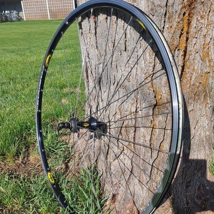 700c Front Wheel