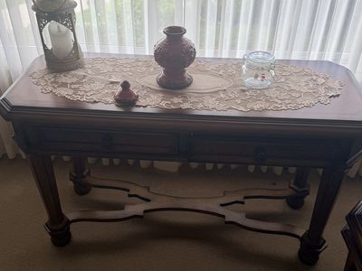 Apenhome Ornate Wood Coffee Table, 2 End Tables and 1 Sofa Table Set with Glass Tops