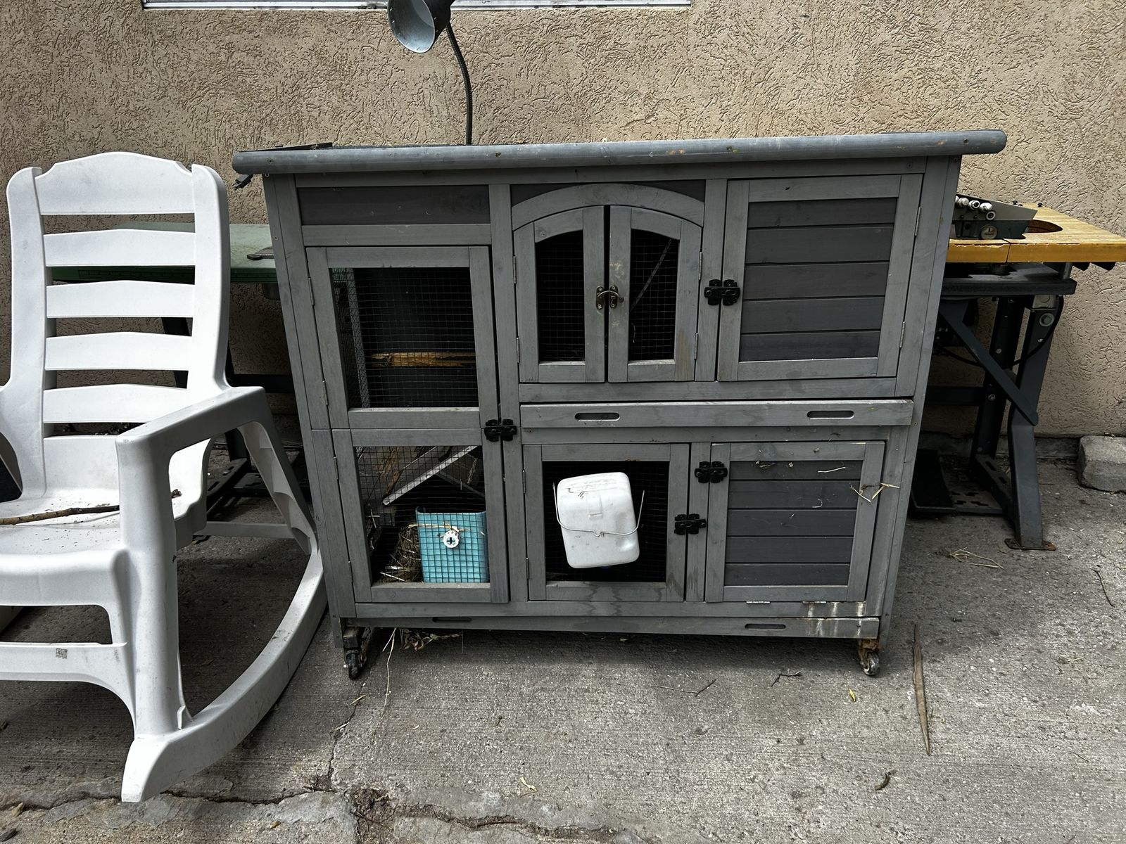 Large Wooden Rabbit Hutch / Guinea Pig Cage - Outdoor Pet House with Wheels