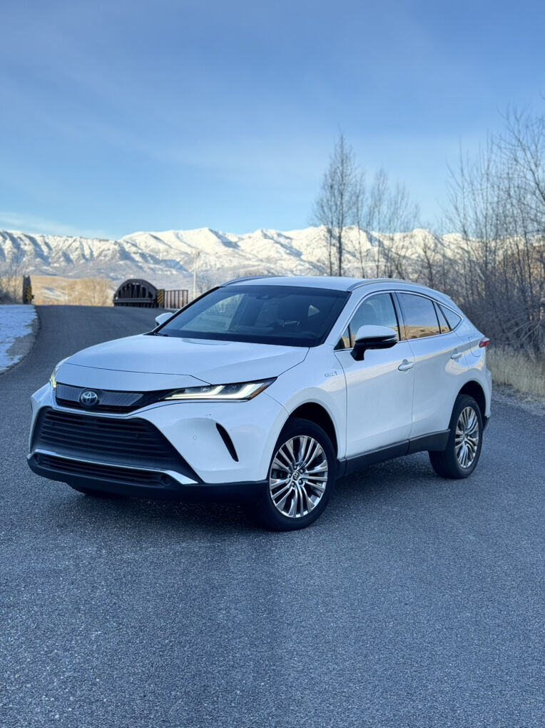 2021 Toyota Venza XLE