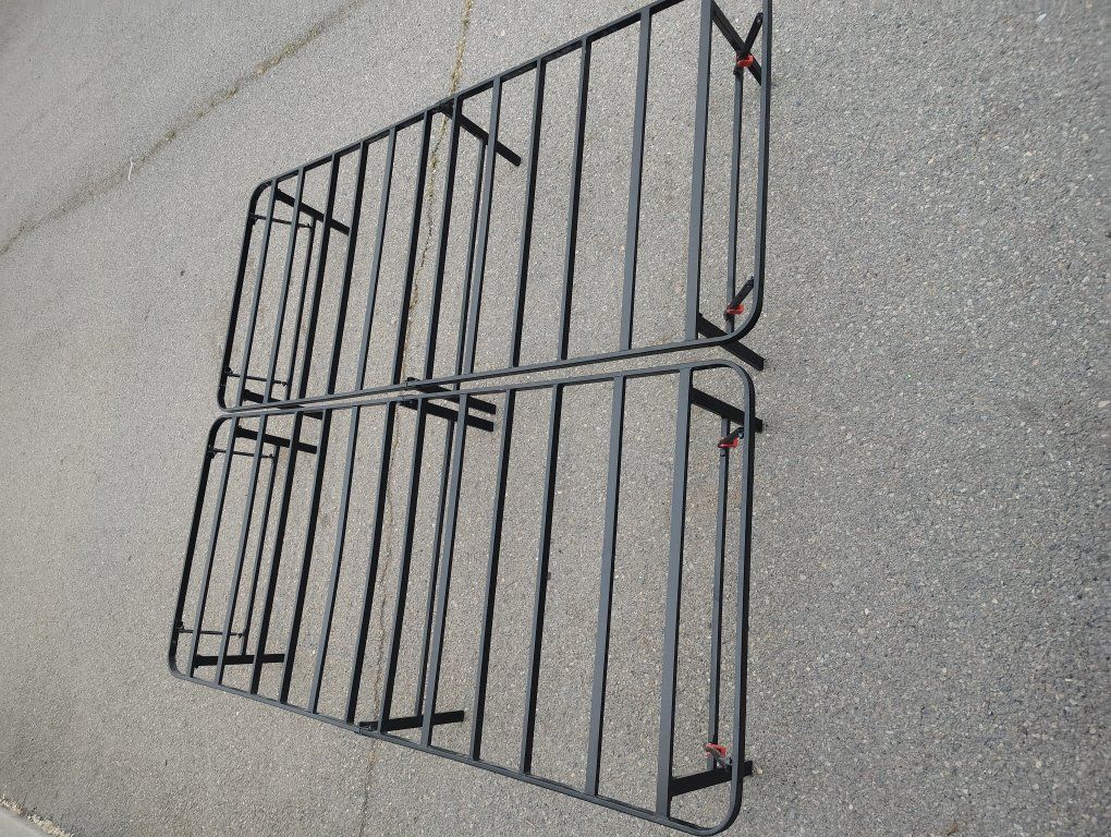 METAL BED FRAME 80" L X 71" W X 14" H