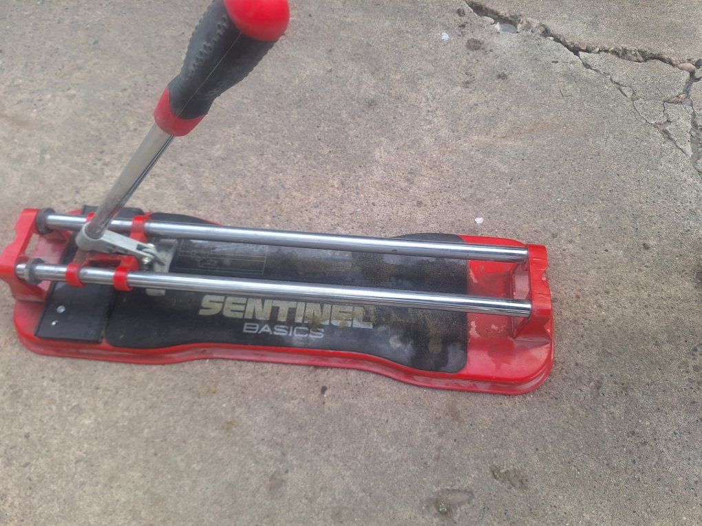 tile cutter