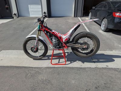 2022 GasGas TXT 280 racing