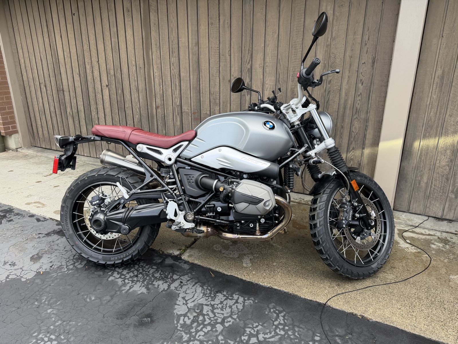 2021 BMW RNine T Scrambler