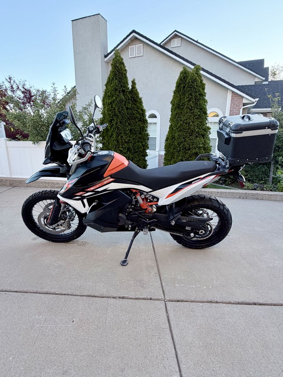 2021 KTM 890 Adventure R