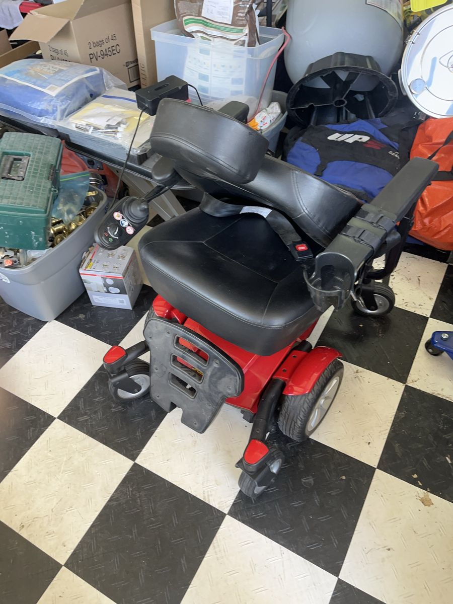 Go-Go Sport Mobility Scooter/Electric Wheelchair - Red, Compact Design
