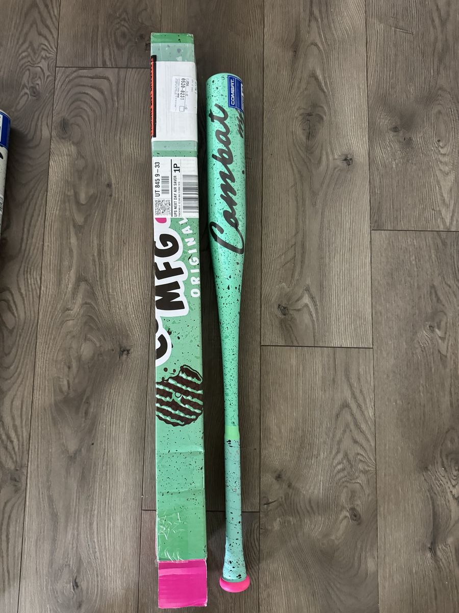 Combat Spec A1 33inch 30 ounce new bats