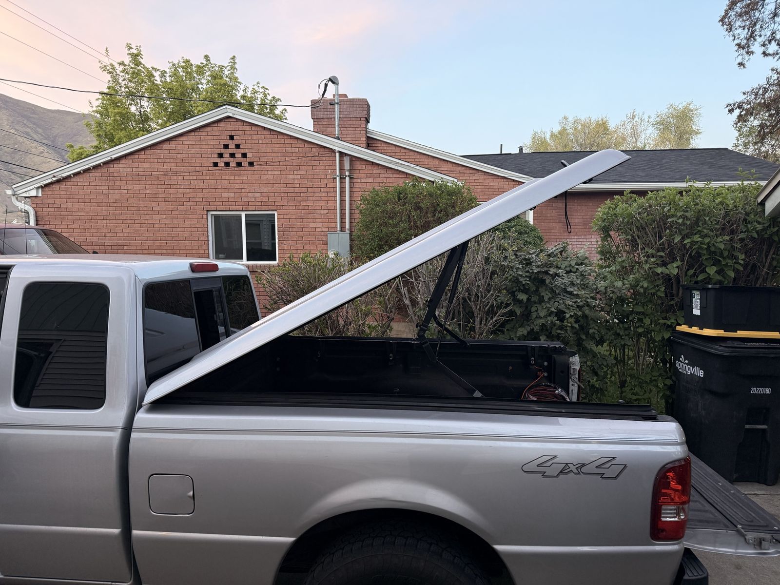 ARE Hardshell Tonneau Cover For Ford Ranger