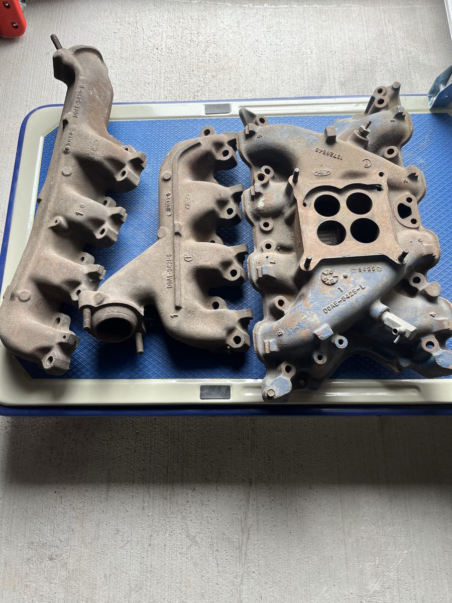 Vintage Ford Exhaust Manifolds & Intake Manifold D0AF-9430-C D0AE-9425-L (Set of 3)