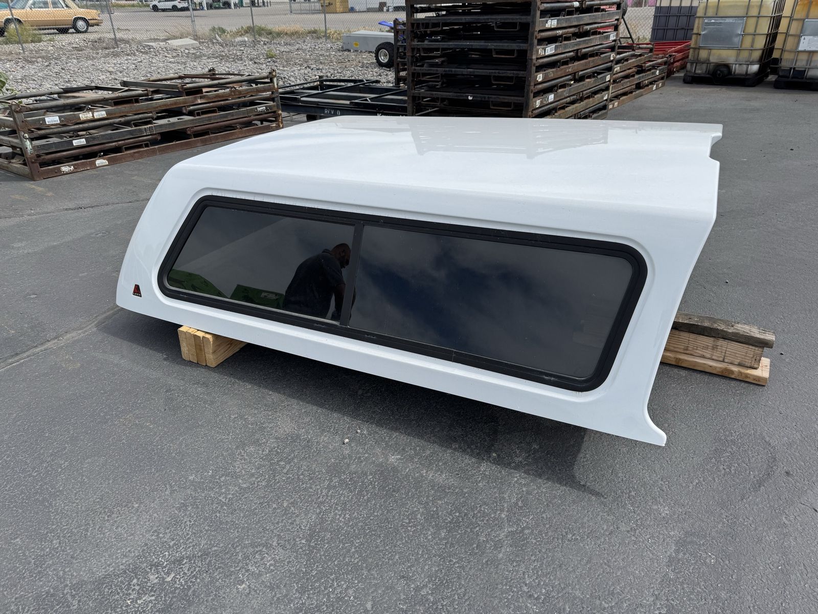 Main image 6