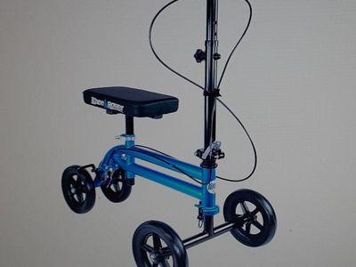 KneeRover Foldable, Height Adjustable and Steerable Knee Scooter Walker with Cushion Knee Pad -300lb Capacity