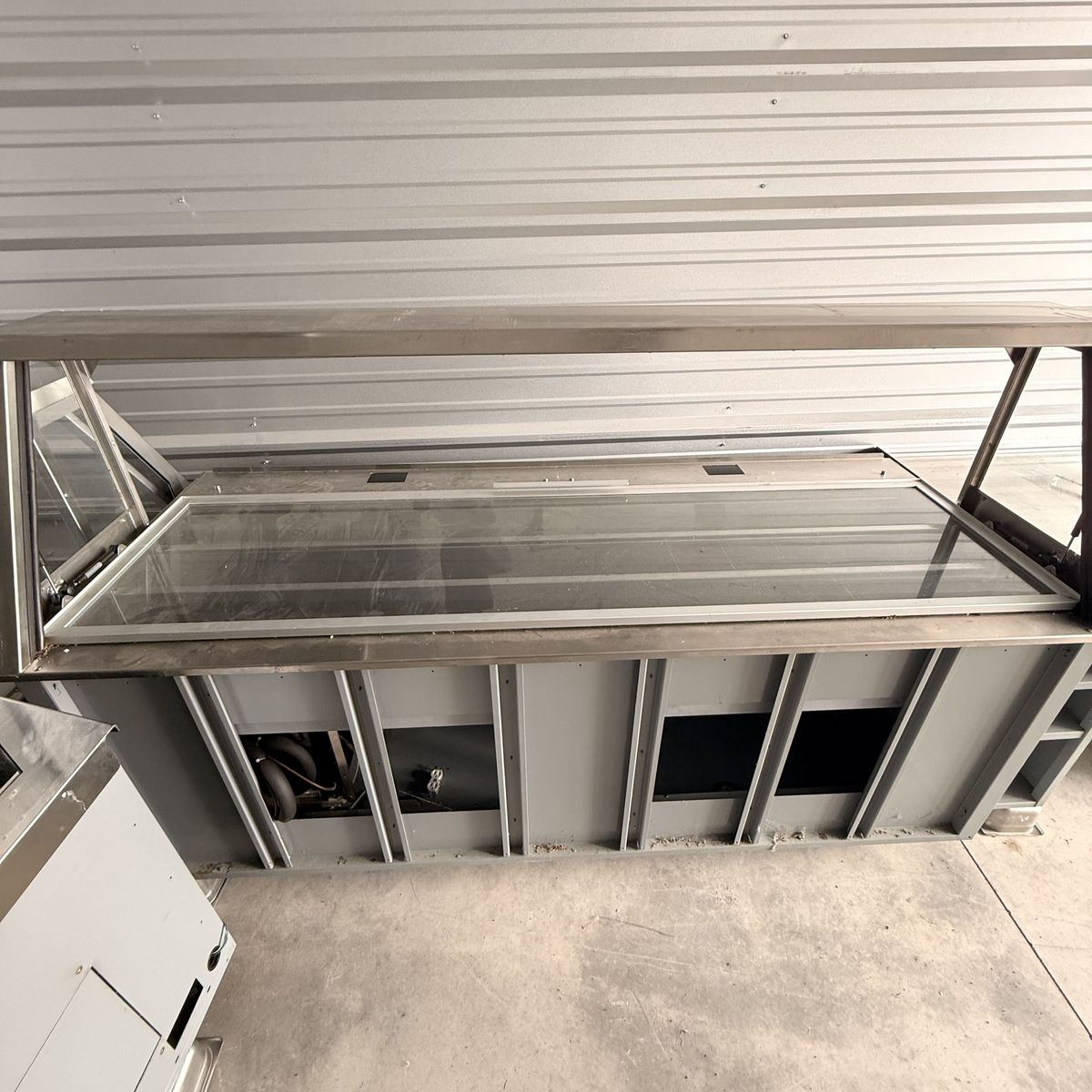 86 Commercial Refrigerated Prep Table / Sandwich Prep Station - Restaurant Equipment