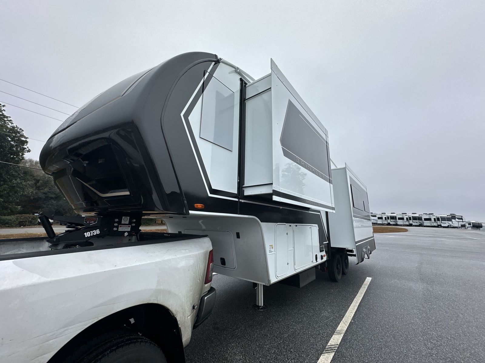 2027 Brinkley Model Z 2700