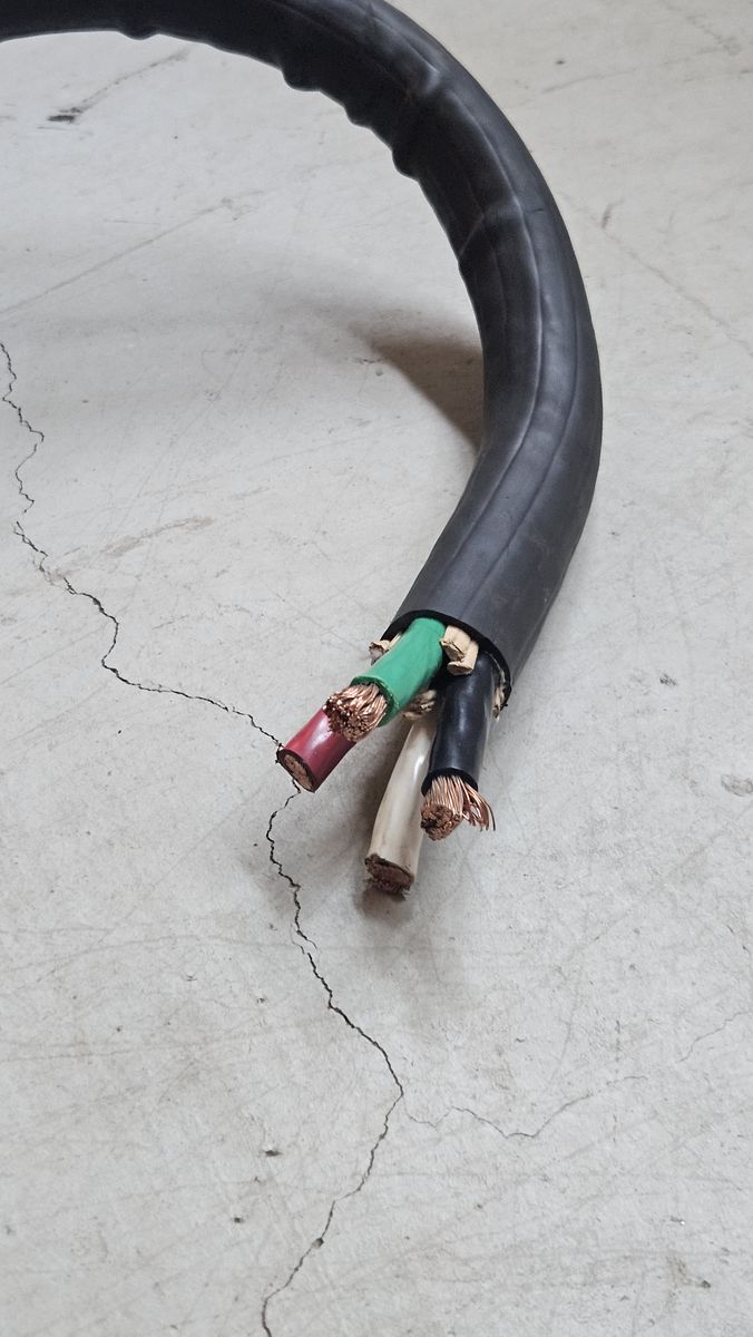 4/2 AWG - American Insulated Wire -- Used -- 45 ft