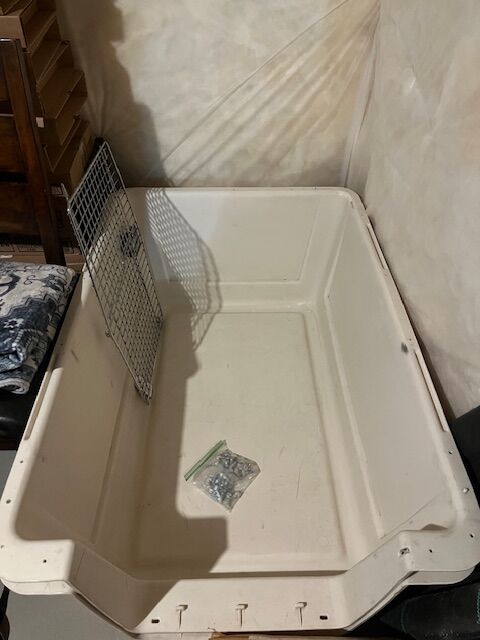 PTC Vari Plastic Portable Dog Kennel XL Airline Friendly 48" x 32" x 35"