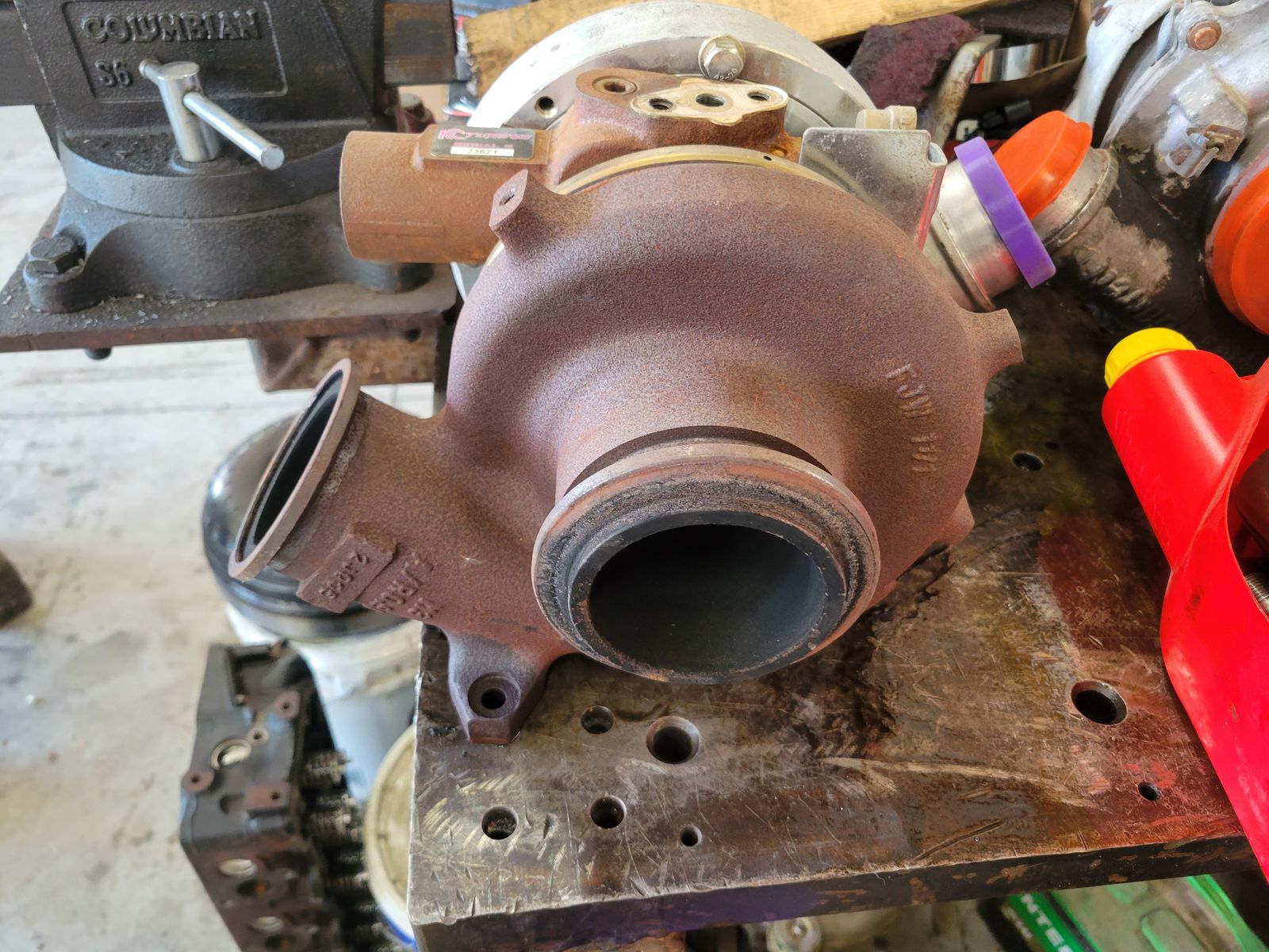 Main image 3