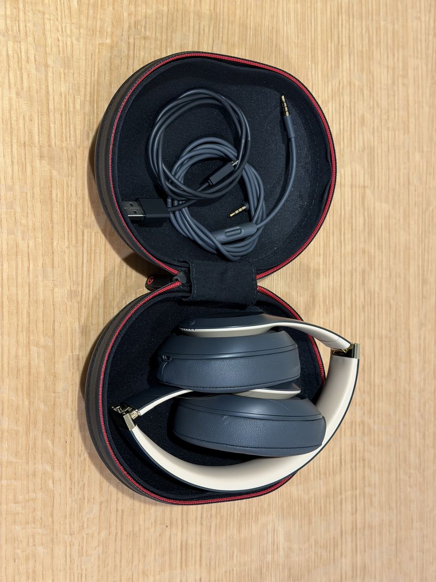 Beats Wireless Over-Ear Headphones