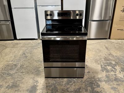 NEW GE STAINLESS STEEL ELECTRIC RANGE