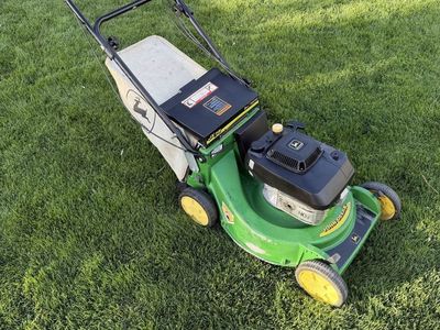John Deere JX75 Self-Propelled Mower
