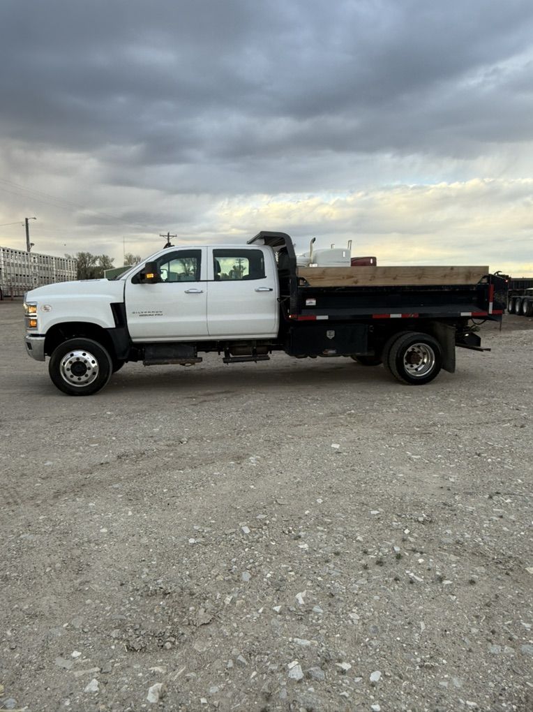 2021 Chevrolet 6500 HD