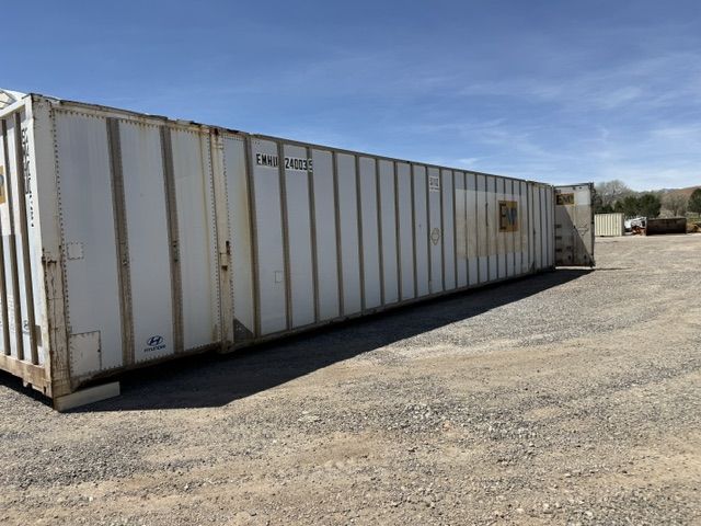 Container