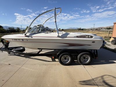 2001 Glastron SX 195