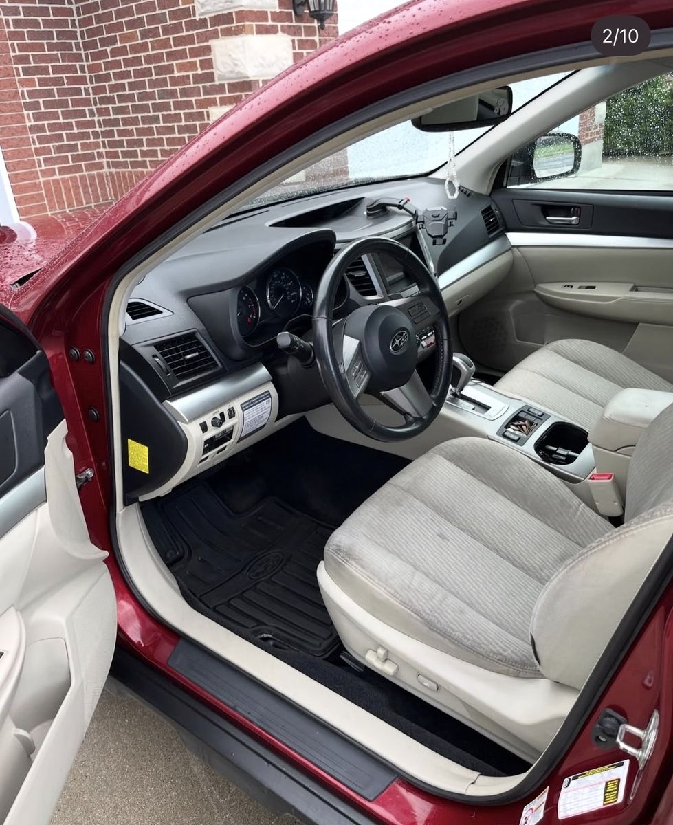 2011 SUBARU OUTBACK 2.5i Premium