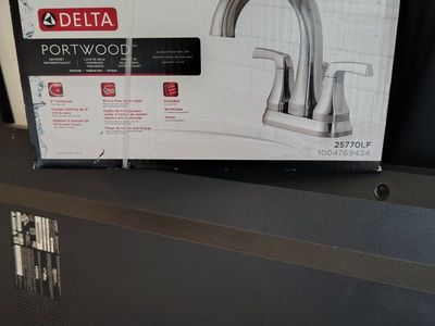Delta Portwood 4-Inch Centerset Bathroom Faucet 2577LF Chrome Finish