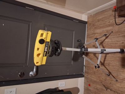 StaNley s p k single point laser level