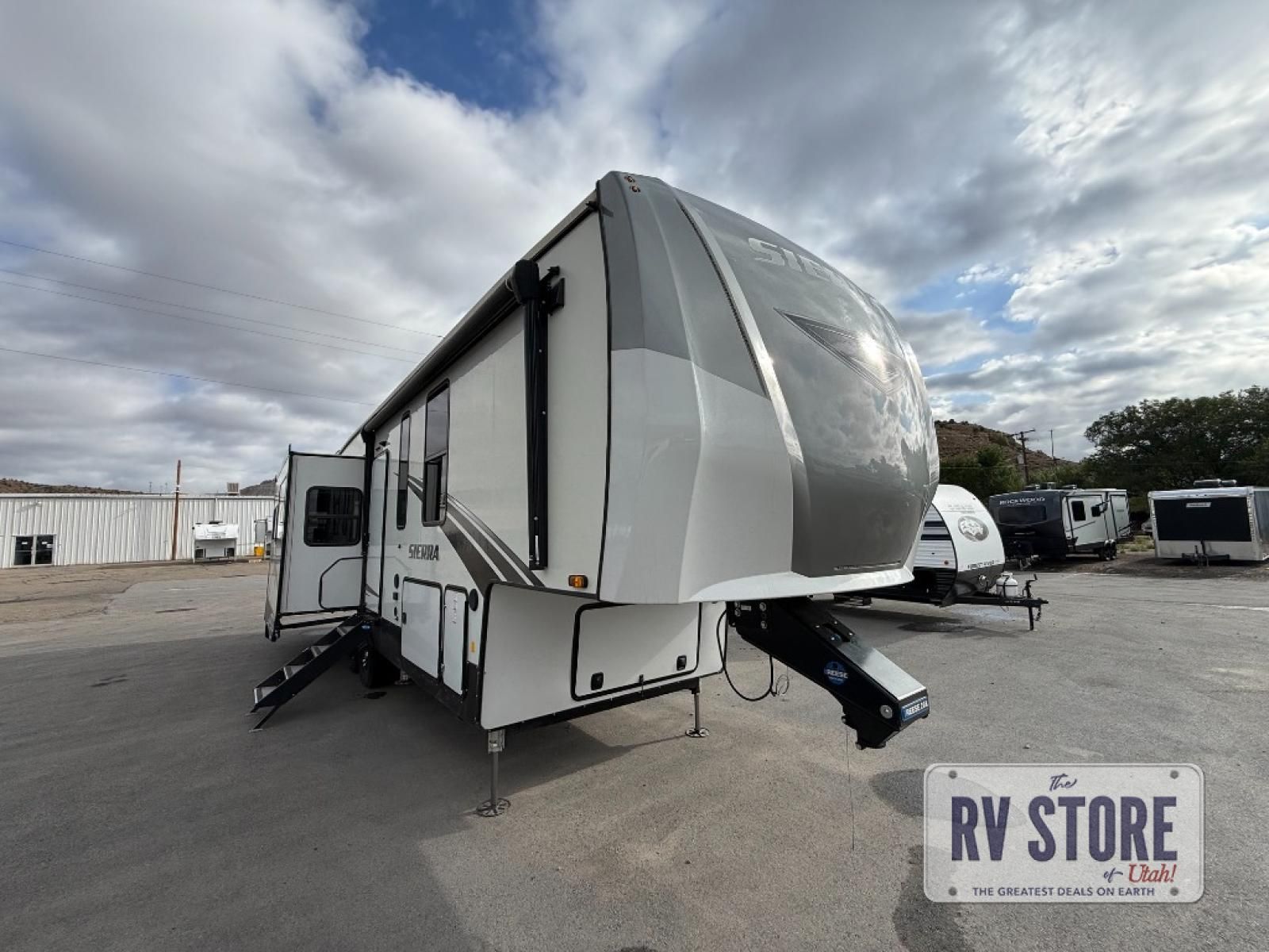 2021 Forest River RV Sierra 321RL Fifth Wheel Front Bedroom|Kitchen Island|Rear Living Area