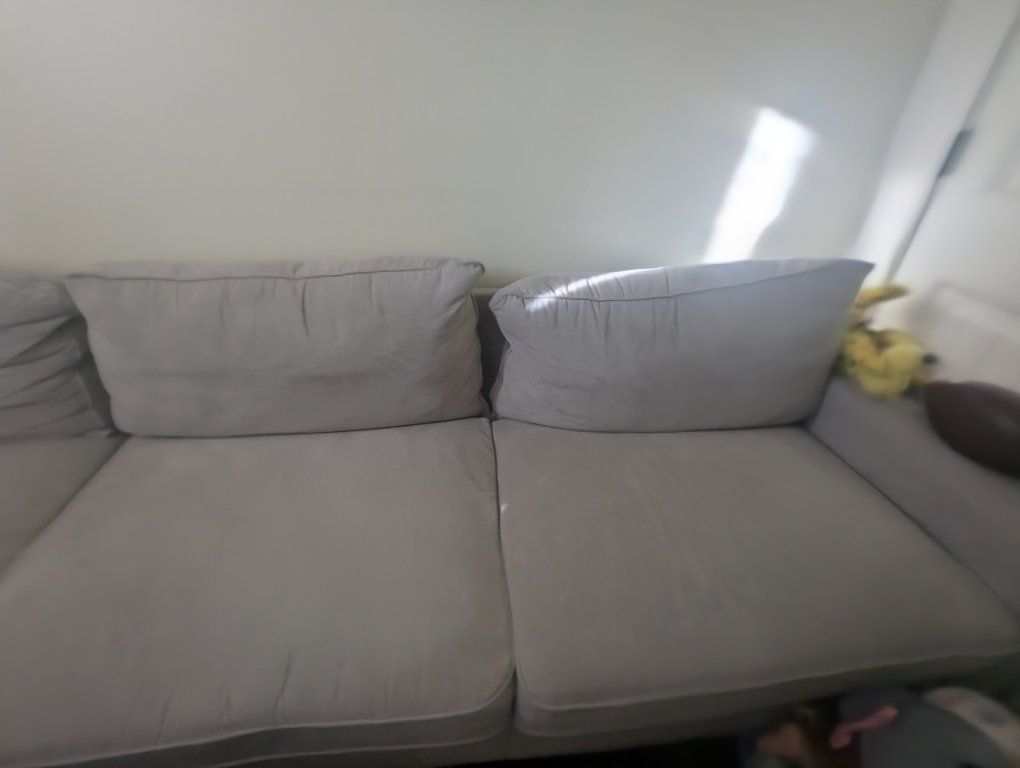 Main image 3