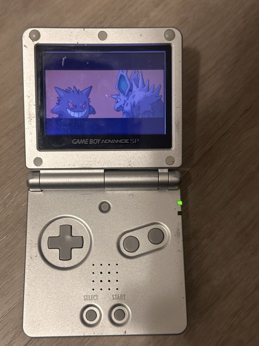 Nintendo Game Boy Advance SP Silver with Pokemon FireRed Version Game