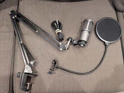 Audio-Technica AT2020USB+ Streaming Mic Bundle - Boom Arm & Pop Filter