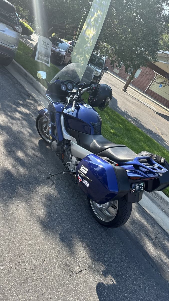 2005 Yamaha FJR 1300cc ABS Touring Motorcycle