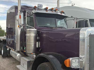07 Pete-Full Sleeper W/Flatbed Trailer