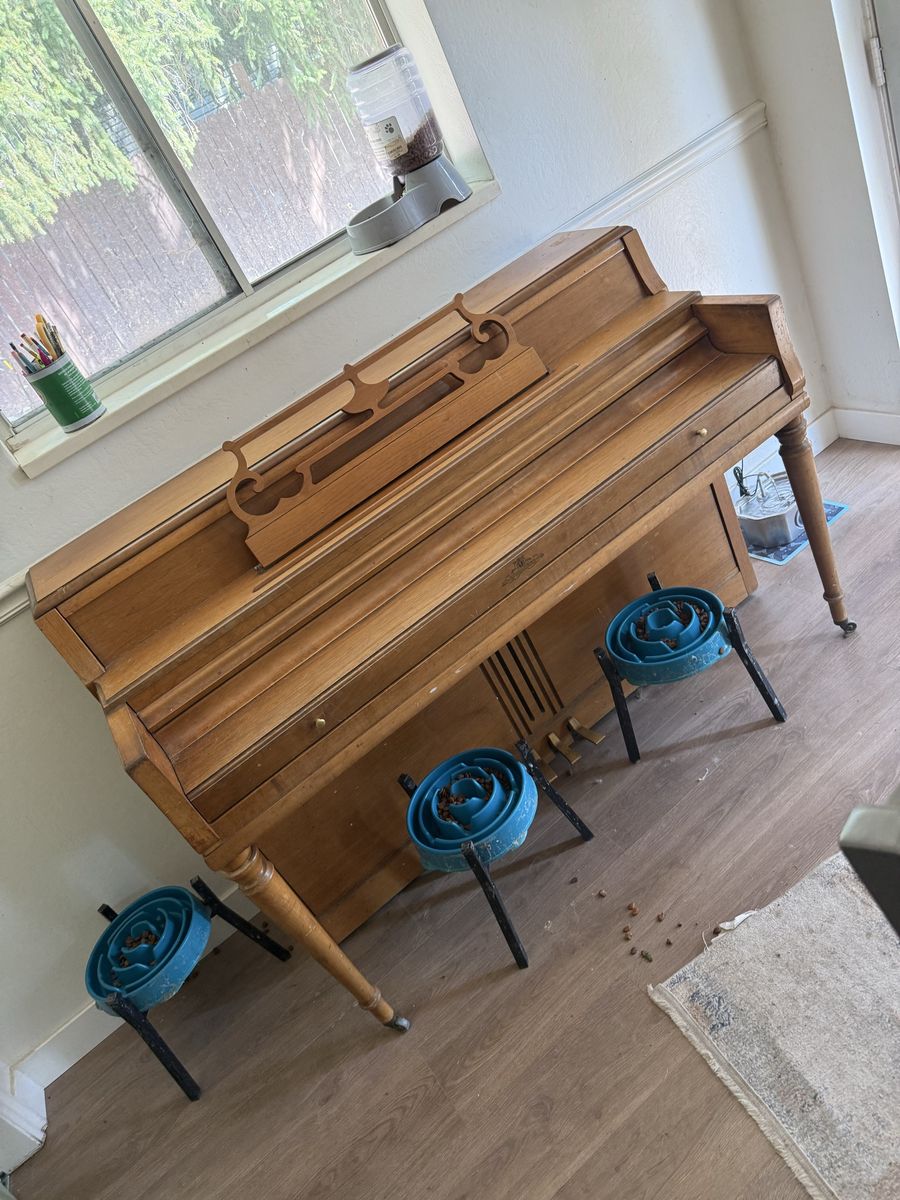 Wurlitzer piano