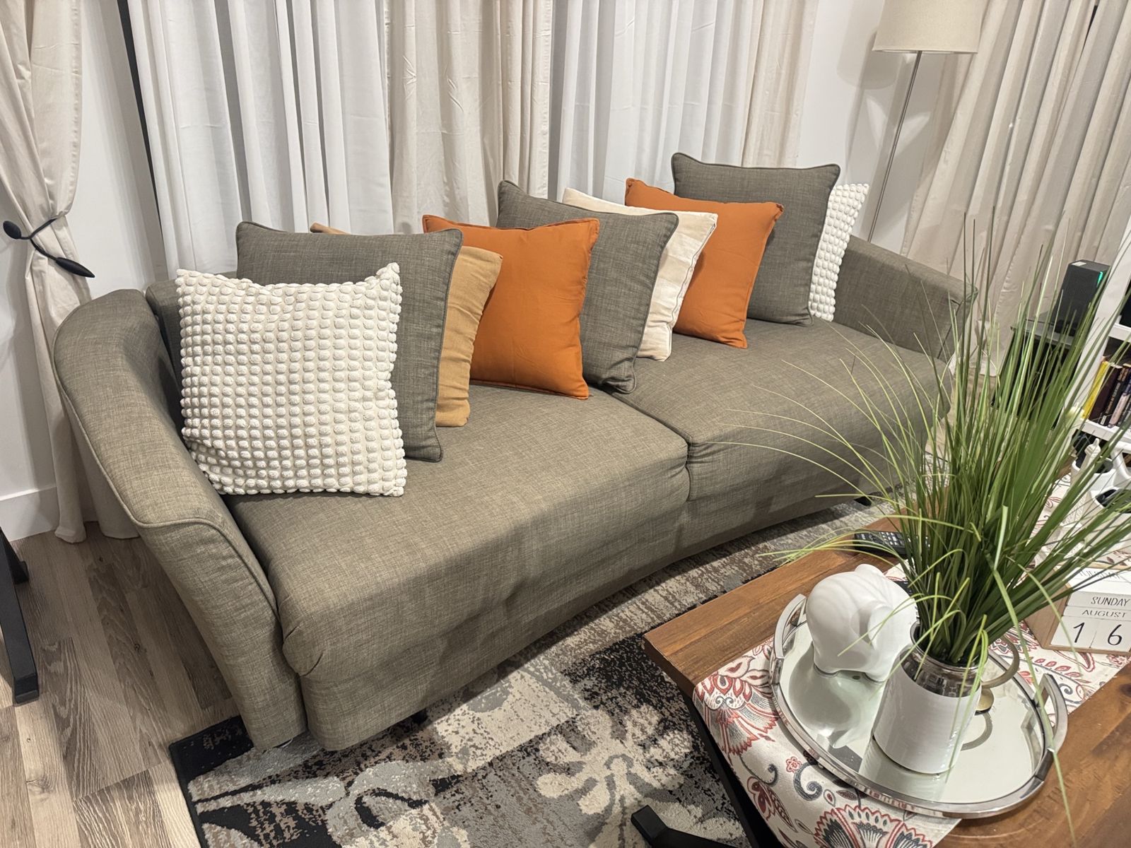 Sofa Queen Bed/Loveseat