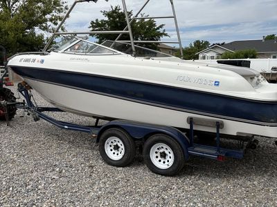 Four Winns 2200 Horizon